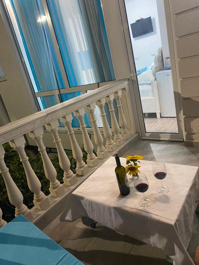 Vila Sinani Sarande Exterior photo