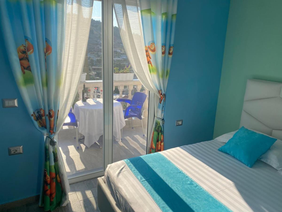 Vila Sinani Sarande Exterior photo